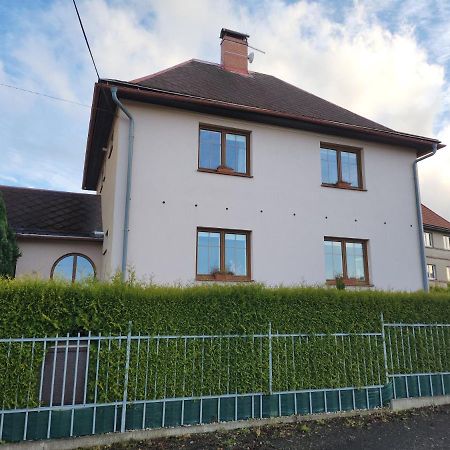 Prazdninovy Dum Varnsdorf Exterior foto